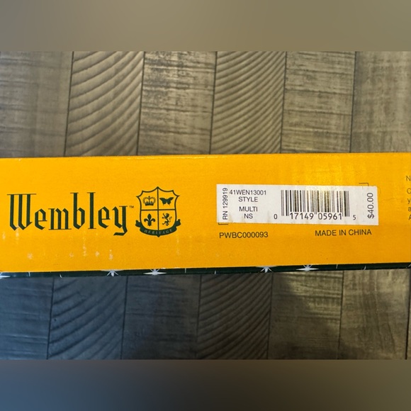 Wembley Holiday Bottle Cap Lights - Multicolor (NWT) - Picture 6 of 6